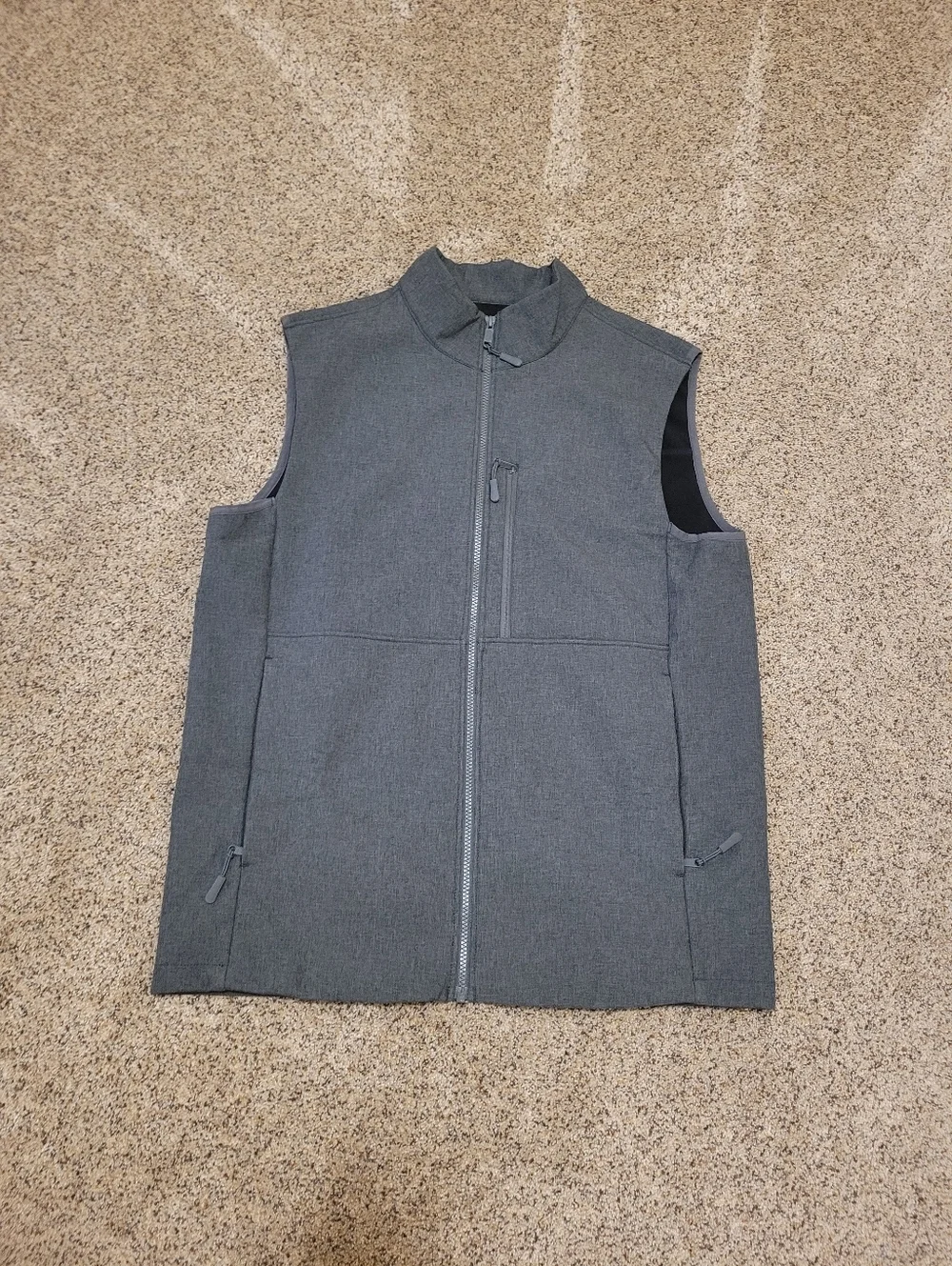 Quince Men's Gray Zip Front Vest Size Large